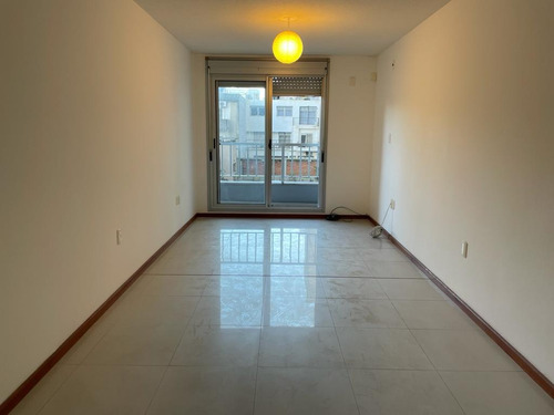 Imagen 3 de 12 de Monoambiente En Alquiler, Punta Carretas
