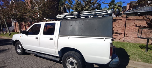 Nissan NP300 2.5 Cabina Doble 133cv 4x2
