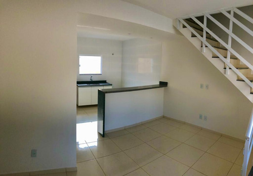 Excelentes Casas Duplex Localizada Em Inoã - Maricá/rj !!!