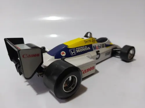 F1 Williams Fw 08 Honda Turbo - 1:24 Burago (5 Z) | MercadoLivre