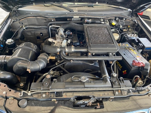 Mitsubishi Pajero 2.5 4x4 Sport