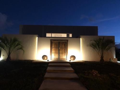 Imagen 27 de 30 de Casa En Venta En Albanueva, Rincón De Milberg, Tigre