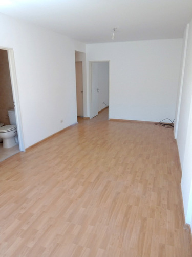 Imagen 6 de 10 de Departamento 2 Ambientes Caballito.