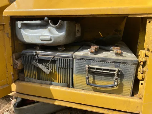 Bulldozer Caterpillar D4e Modelo 1980
