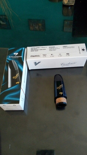 Imagen 2 de 4 de Boquilla Clarinete Vandoren Black Diamond Bd5