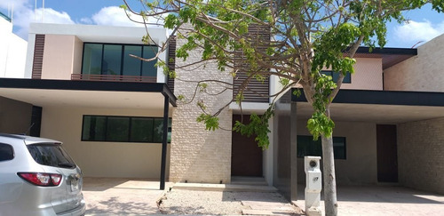 Imagen 4 de 27 de *renta Casa Privada Residencial En Temozón