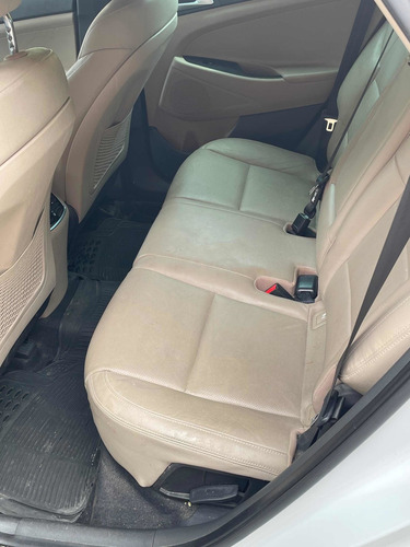 Imagen 7 de 9 de Hyundai Tucson 2.0 Limited At 2017