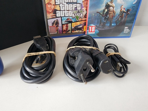 Imagen 8 de 8 de Sony Playstation 4 Pro 1tb + 1 Control, Cables Y 2 Juegos