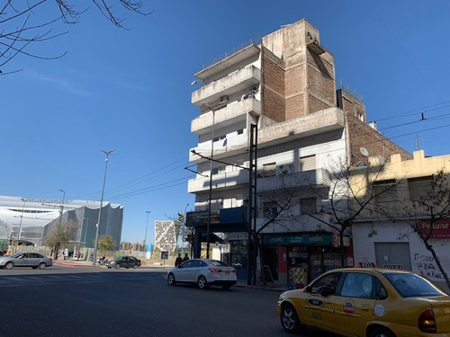 Imagen 1 de 7 de Vendo Edificio En Av Olmos Esq Bv Guzman Fte Nva Legislatura