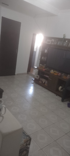 Casa Sobrado 1 Quarto 3 Banheiro Area De Churrasco