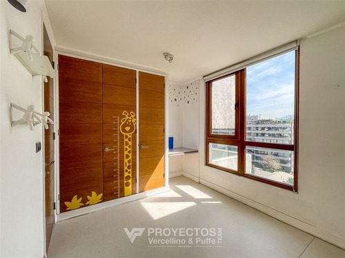Departamento En Venta De 4 Dorm. En Vitacura