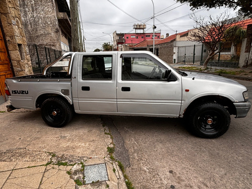 Isuzu Pick Up 2.8 Turbo D/c 4x2