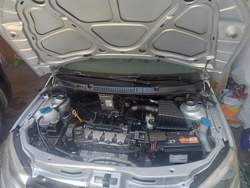 Volkswagen Gol 1.6 Track I-motion Pe At