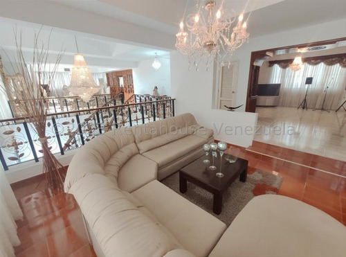 Imagen 11 de 30 de && Penthouse En Venta Al Este De Barquisimeto Lara Rah 23-23690 //invierta Seguro Con Rentahouse//