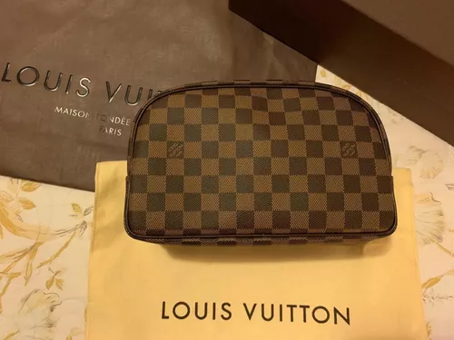 Necessaire Trousse Toilette King Size Louis Vuitton – Loja Must Have