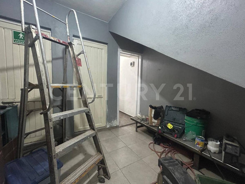 Bodega En Venta En Col. Abastos, San Luis Potosí, S.l.p.