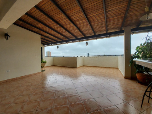 Imagen 11 de 14 de En Alquiler Pent House Full Equipado En Alta Vista Camino Real ! Aa