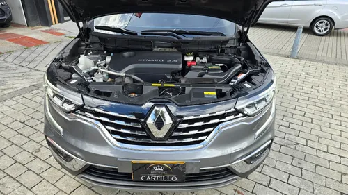 Renault Koleos 2.5 Intens 4X4 Bose