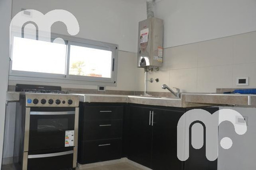 Imagen 14 de 21 de Departamento - La Plata