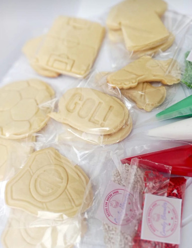 15 Unidades Del Kit De Tres Galletas Para Decorar Con Glase.