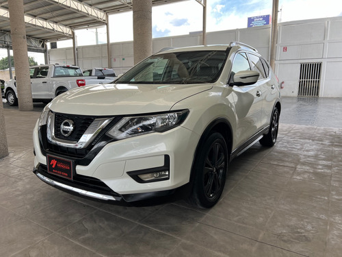 Nissan X-Trail 2.5 Advance 2 Row Cvt