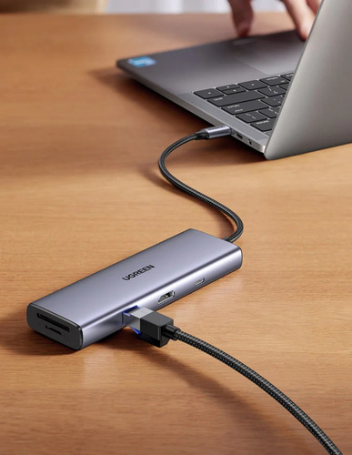 Hub 9 En 1 Ugreen 2 Usb-a, 3 Usb-c, 1 Hdmi 4k/60hz, Sd/tft