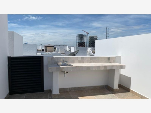 Imagen 6 de 12 de Casa Sola En Renta Punta Juriquilla