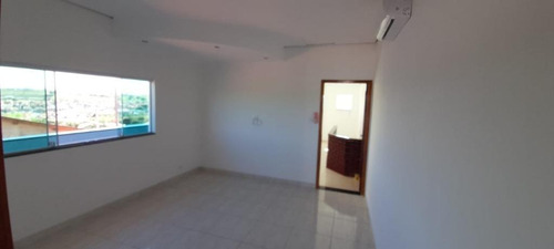 Sobrado Em Jardim Hípica Pinheiro, Taubaté/sp De 200m² 3 Quartos À Venda Por R$ 385.000,00 - So956482