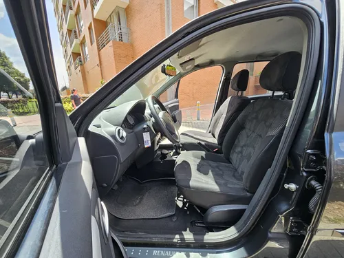 Renault Logan 1.6 Dynamique Fii