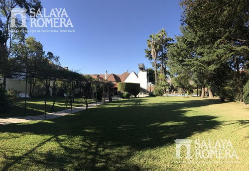 Imagen 3 de 23 de Venta - Casa - Olivos - 6 Dormitorios