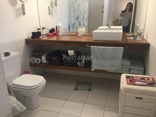 Moderna Casa En Venta En El Chorro A Metros Del Mar