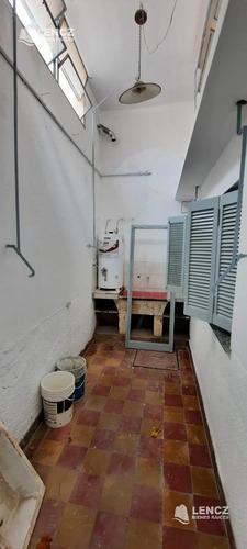 Casa - Ezpeleta Este- Apto Credito Hipotecario