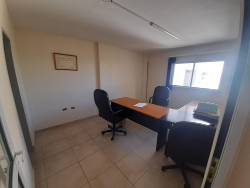 Gran Oficina En Venta - 120m2 - Centro