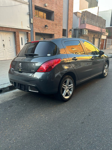 Peugeot 308 2.0 Feline 143cv