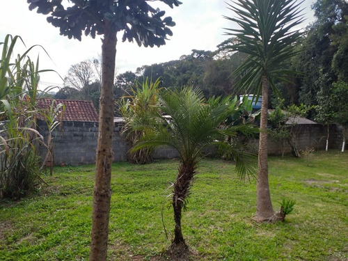 Imagem 6 de 14 de Chácara Com 4 Cômodo Banheiro Churrasqueira Piscina Pequena