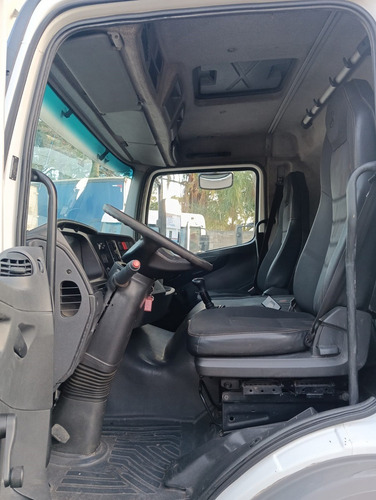 Mercedes Benz Atego 2426 6x2 No Chassis Ano 2016.