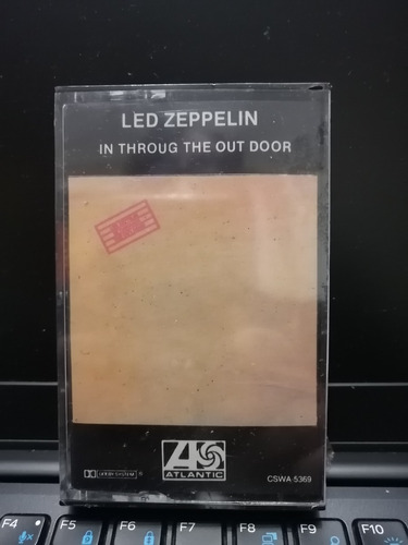 Led Zeppelin  In Through The Out Door - Cassette Sellado