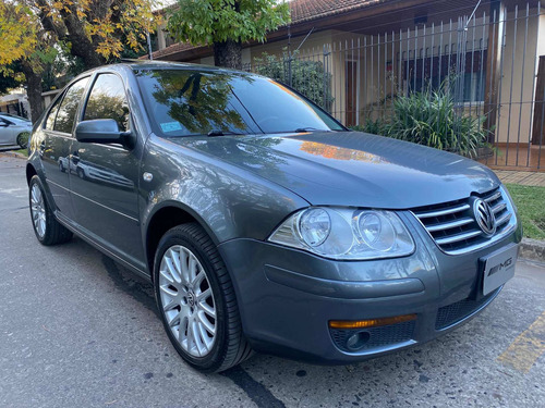 Imagen 1 de 15 de Volkswagen Bora 1.8 Highline T Tiptronic Cuero 2009
