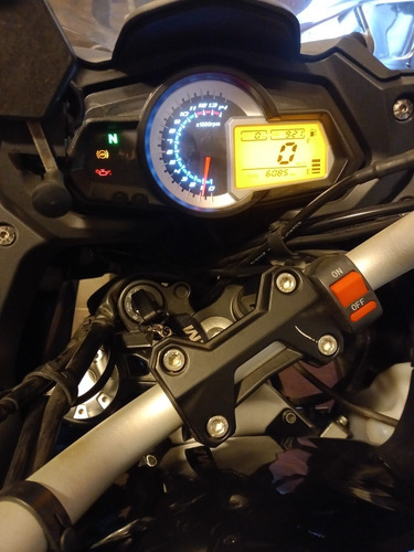 Imagen 3 de 5 de Benelli Tnt 600 Gt Abs