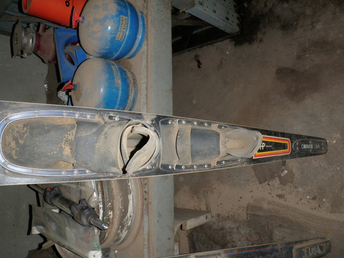 Imagen 2 de 2 de Se Vende Slalom Corney Doble Bota.