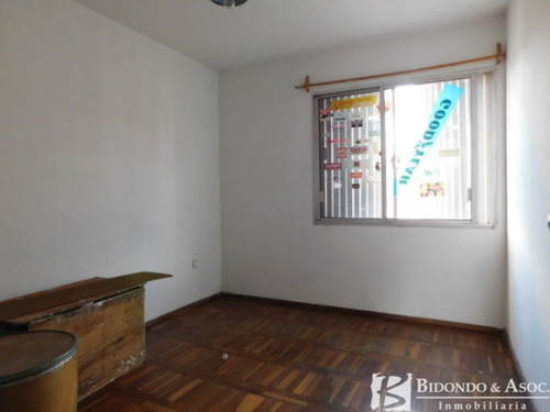 Imagen 10 de 12 de Apartamento De 3 Dormitorios En Colon