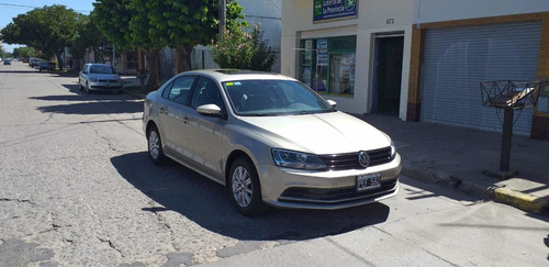 Volkswagen Vento 2.0 Advance 115cv Summer Package 2015