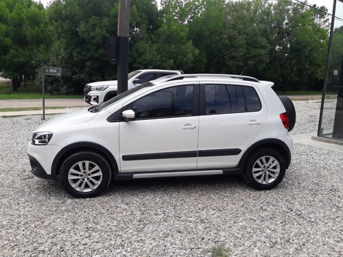 Volkswagen Crossfox Full Pack!!