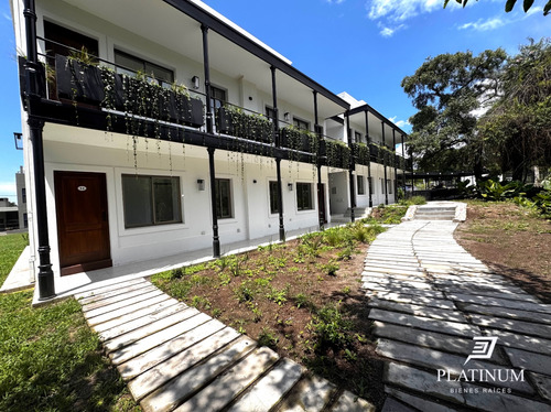 Venta Departamento 1 Dormitorio Vaqueros Con Cochera