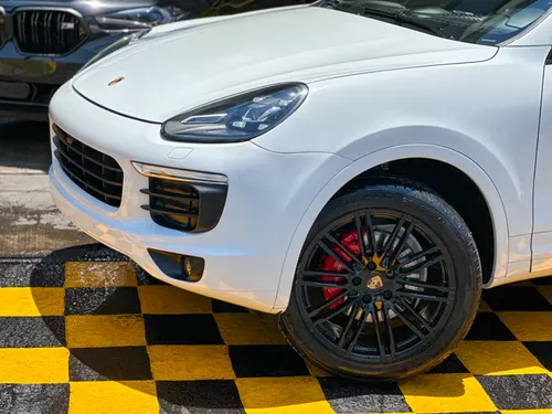 Porsche Cayenne 3.6 At