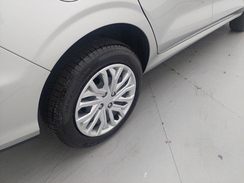 Fiat Cronos 1.0 FIREFLY FLEX DRIVE MANUAL