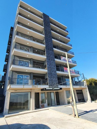 Imagen 2 de 11 de Local Comercial 01 - Torre Meraki - A Estrenar En Zona De Costa