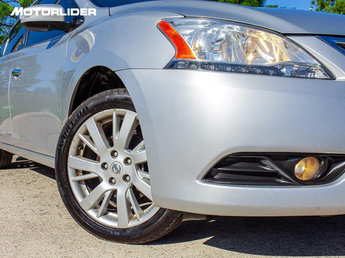 Imagen 10 de 25 de Nissan Sentra 1.8 Exclusive Cvt | Permuta / Financia