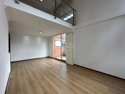 Apartamento En Venta En Los Balsos. Cod V776098