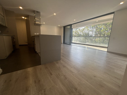 Apartamento En Arriendo Ubicado En El Poblado Sector Las Palmas (29991).